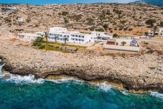 קרפאטוס Hotel Krinos מראה חיצוני תמונה
